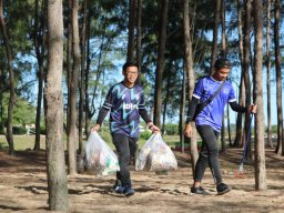 230708 Beach Plogging